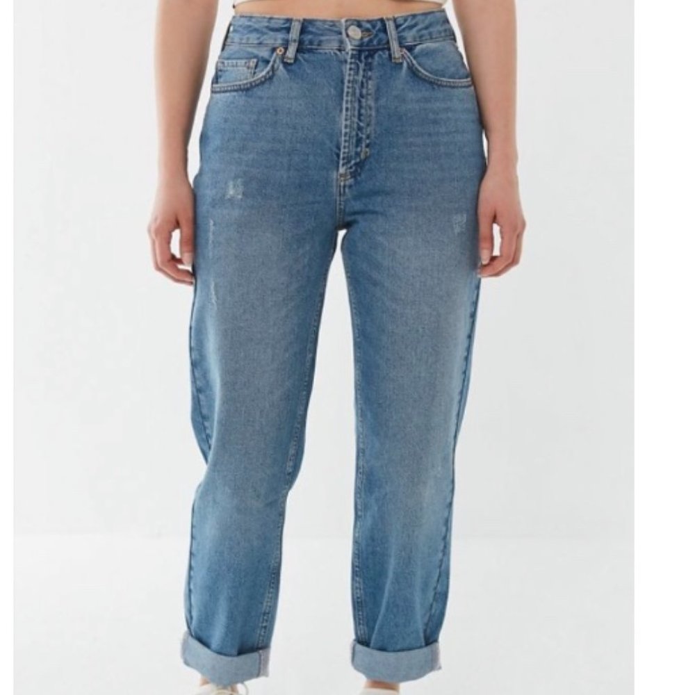 BDG lightly distressed Mom jean